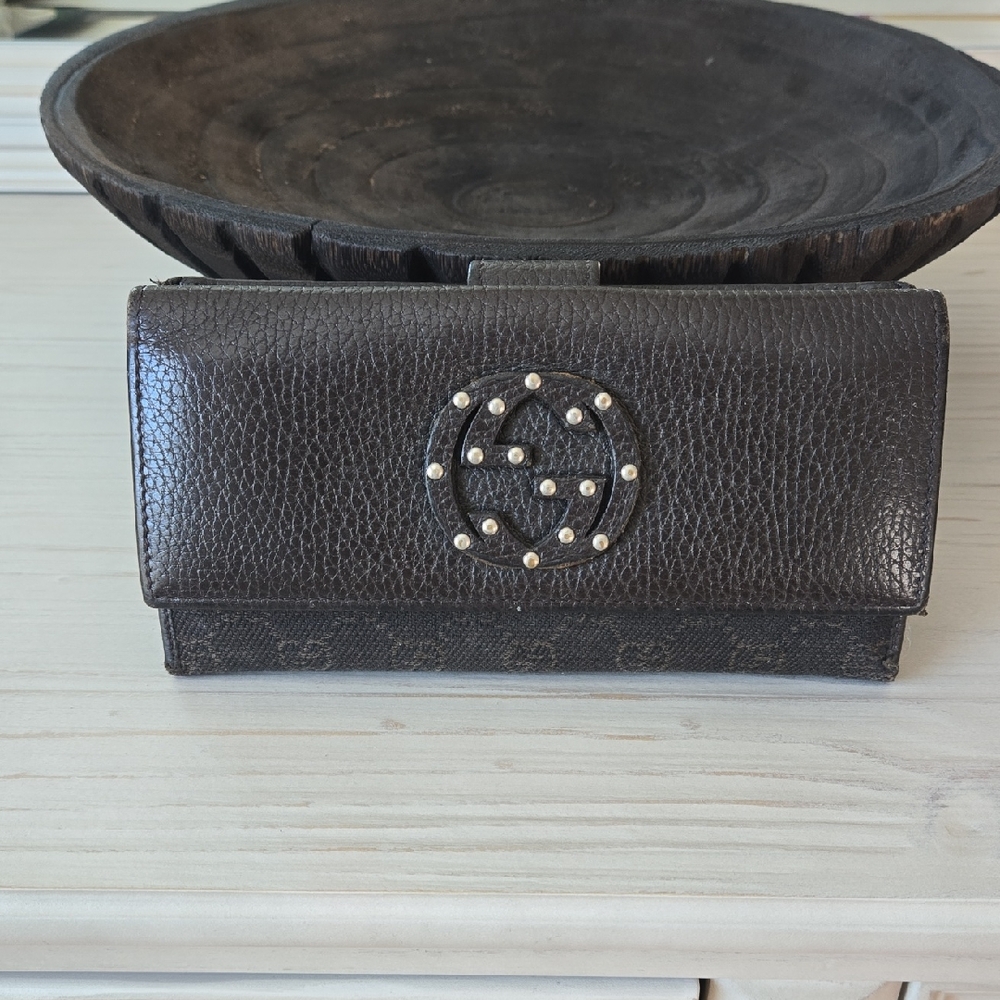 Gucci Brown Leather Wallet
